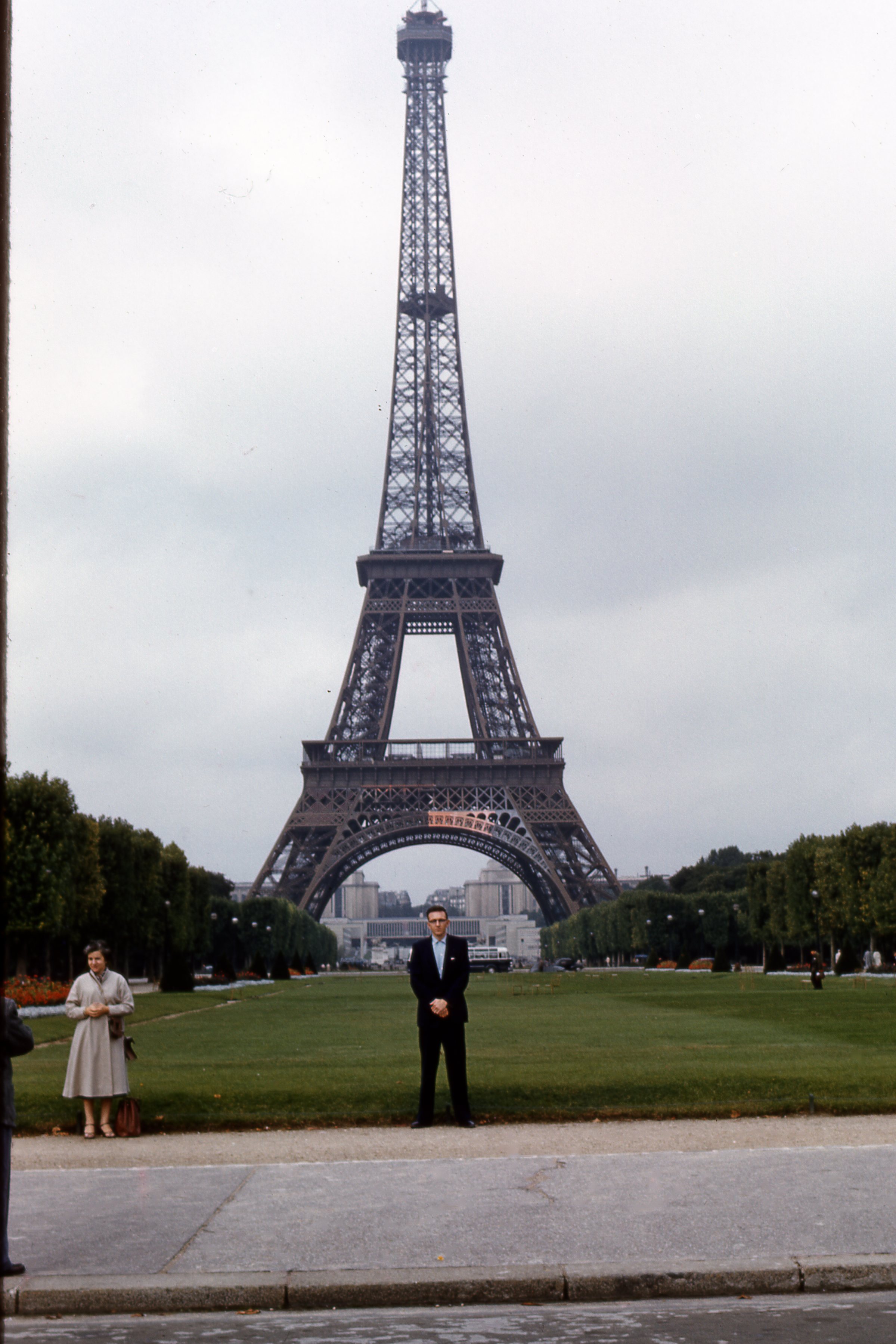 Suzanna Travels to France