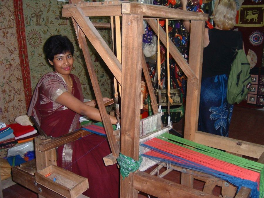 Suzanna Travels to Sri Lanka